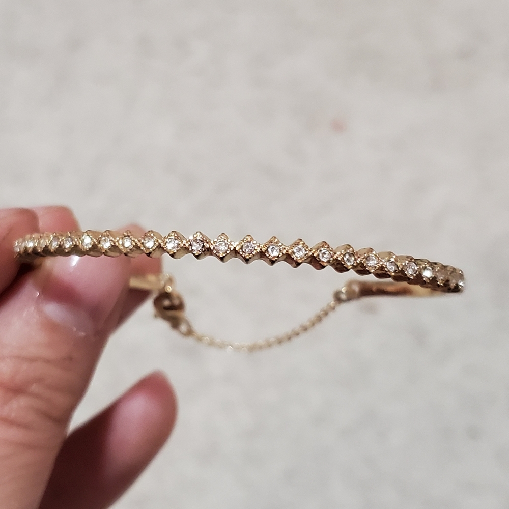 Two Gold bracelets - Picture 2 of 4
